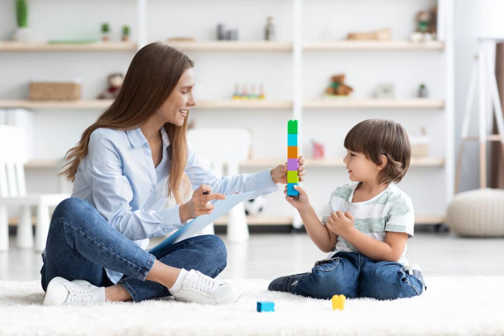Registros terapêuticos: o que compartilhar sobre a terapia para autismo?